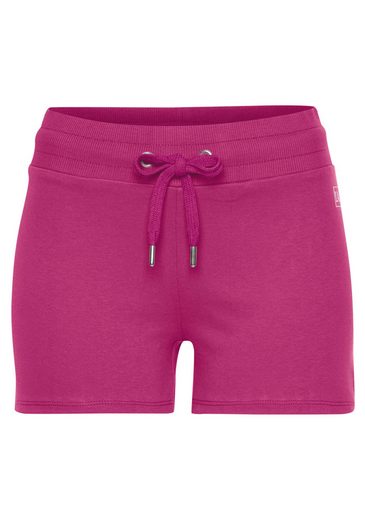LASCANA ACTIVE Shorts -Kurze Hose mit kleinen Seitenschlitzen mehr Black Friday