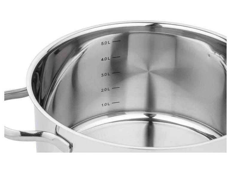 ERNESTO® Edelstahl-Topf, mit Deckel, Ø 24 cm im Angebot