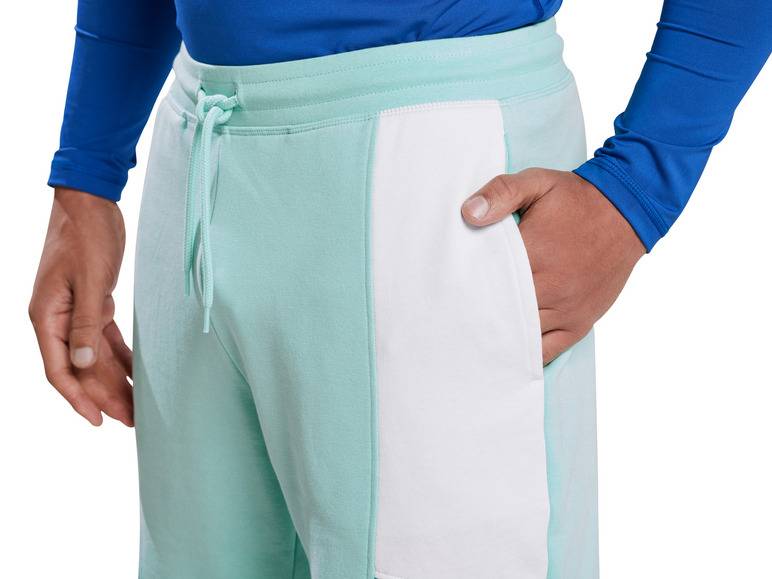 Mistral Herren Sweatshorts mit HeiQ Technologie Mint Valentinstagsangebot