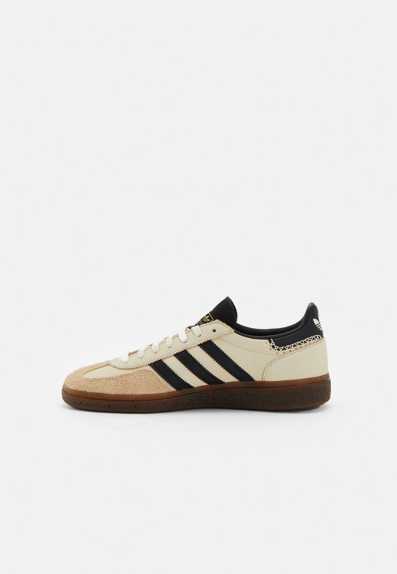 ﻿adidas Originals adidas Originals HANDBALL SPEZIAL UNISEX - Trainers im Angebot