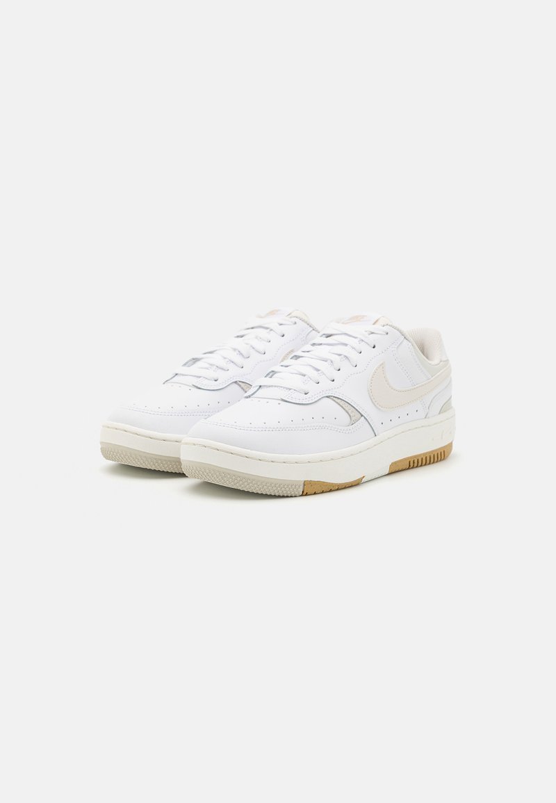 Nike Sportswear Nike Sportswear GAMMA FORCE - Trainers Muttertagsangebot