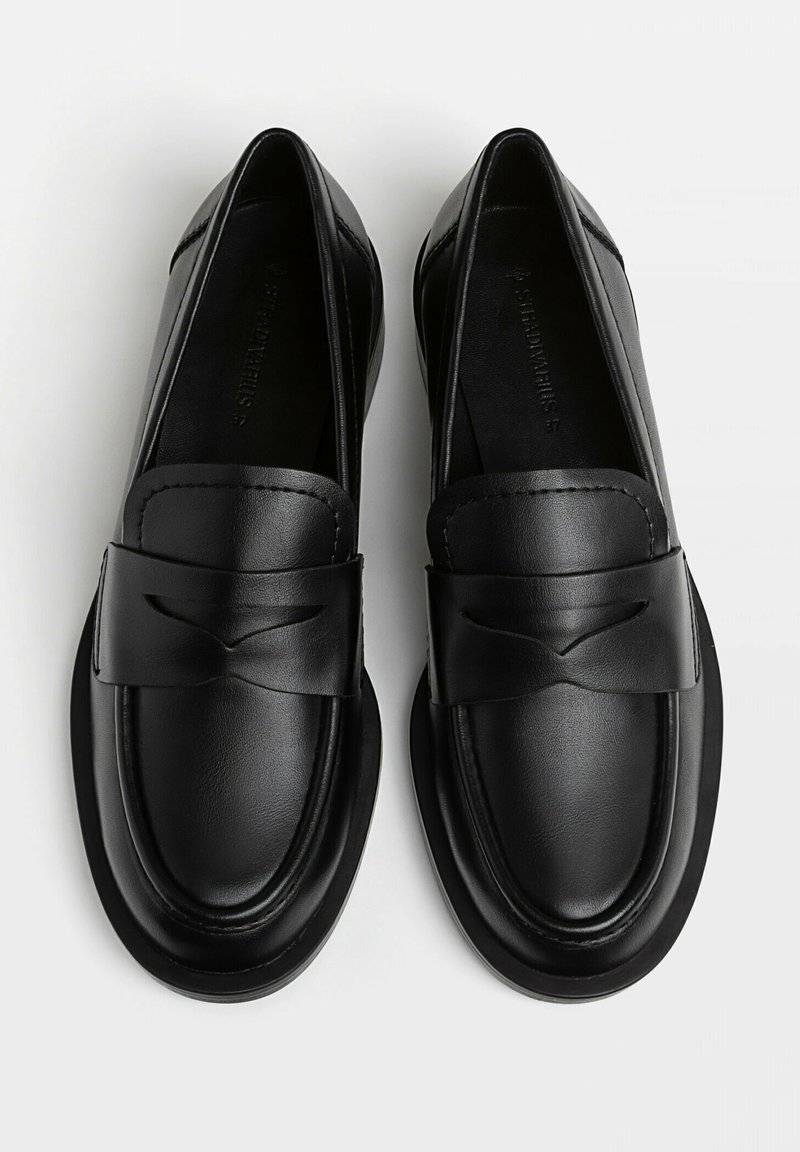 Stradivarius Stradivarius LOAFERS - Slip-ons - black Exklusive Angebote