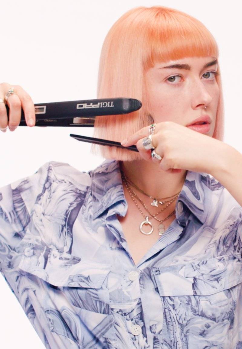 Tigi Tigi BED HEAD STRAIGHTEN OUT - Hair styling Angebote
