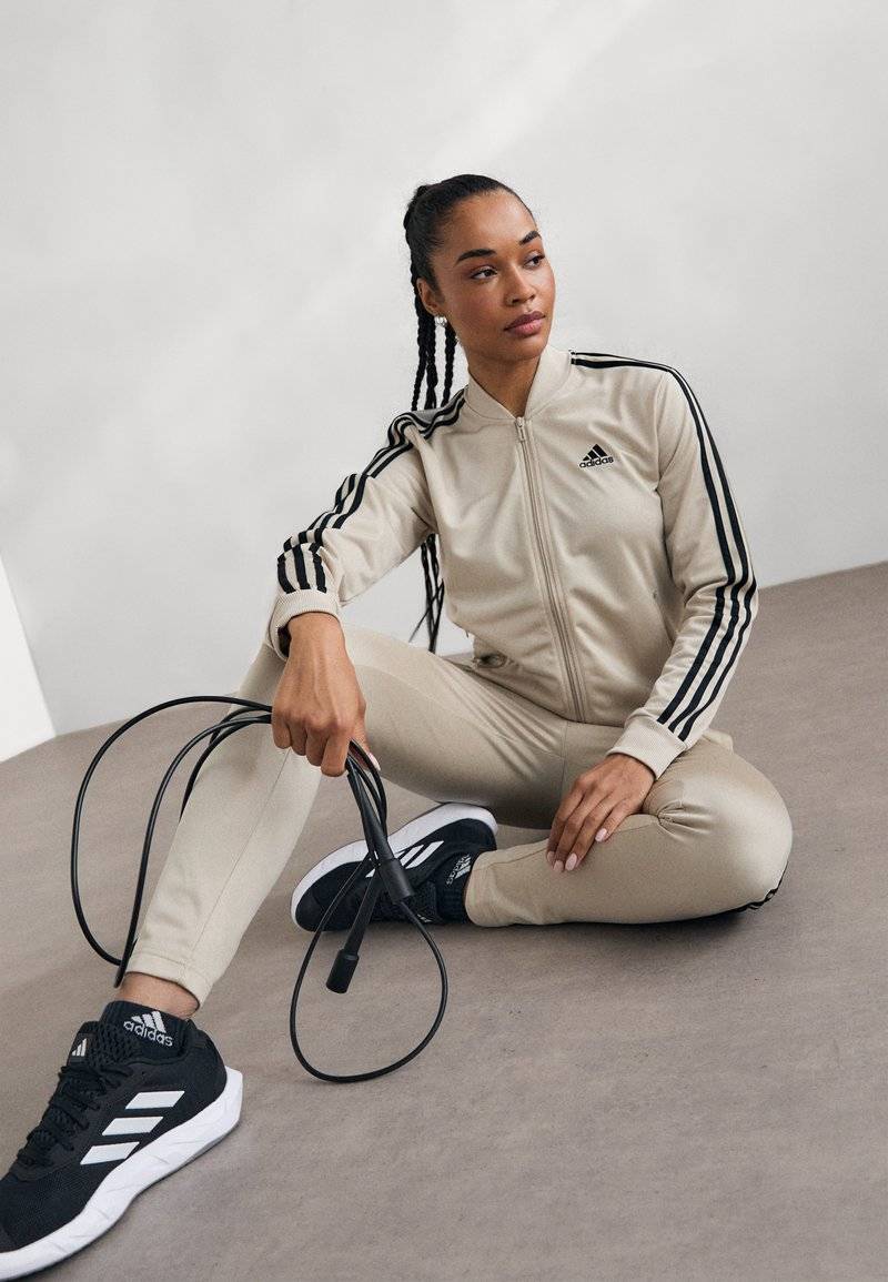 adidas Sportswear adidas Sportswear ESSENTIALS 3-STRIPES - Tracksuit