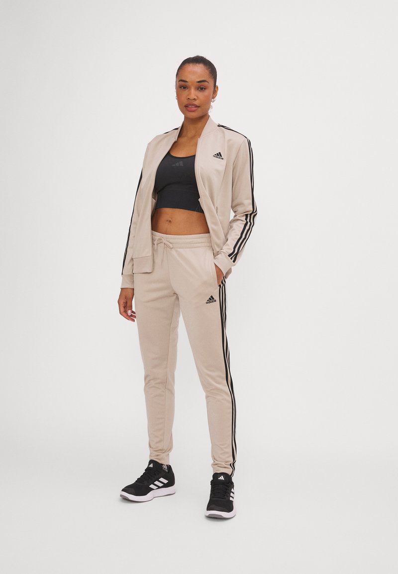 adidas Sportswear adidas Sportswear ESSENTIALS 3-STRIPES - Tracksuit Meist gekauft