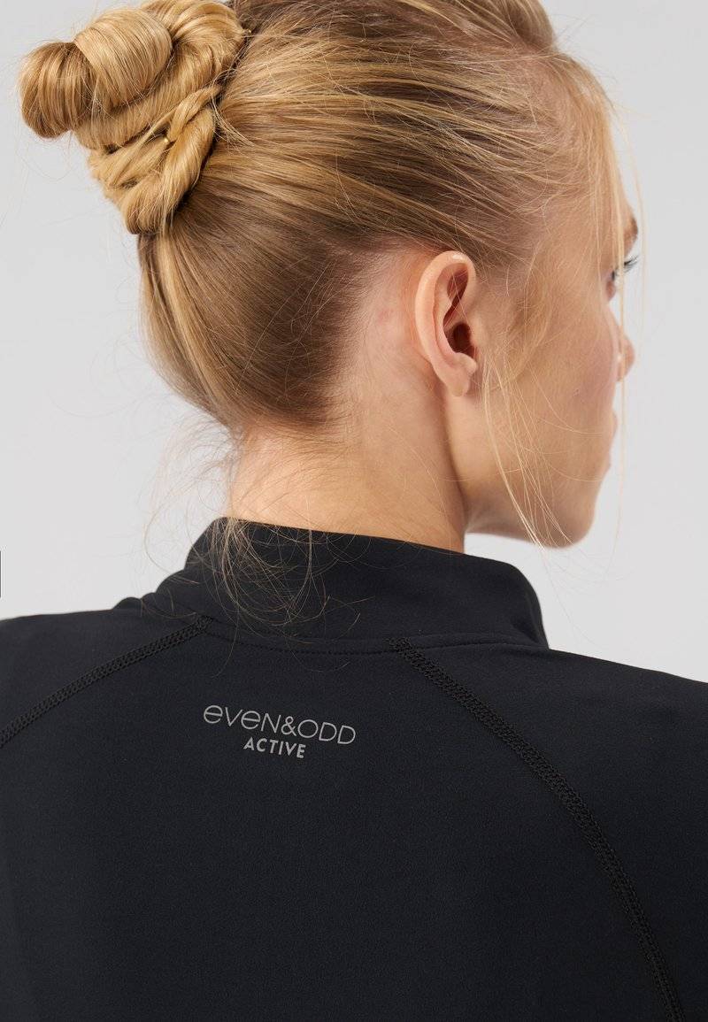 Even&Odd active Even&Odd active SUPER SOFT COTTON TOUCH - Training jacket - black Online