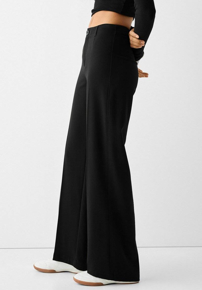 Bershka Bershka WIDE TAILORED - Trousers - black Angebote