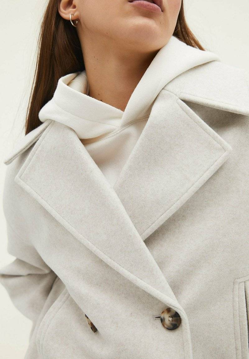 Stradivarius Stradivarius SOFT WRAP - Blazer - stone Günstiger Verkauf