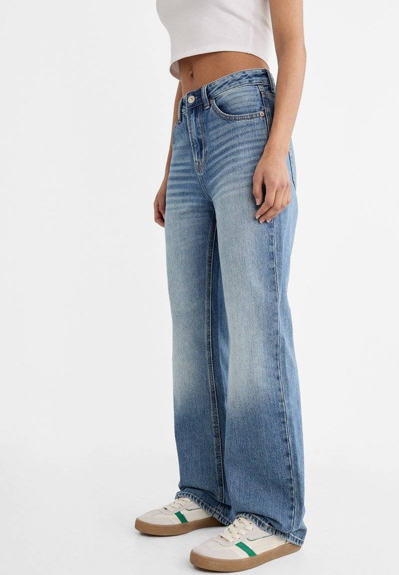 Stradivarius Stradivarius Straight leg jeans - light blue
