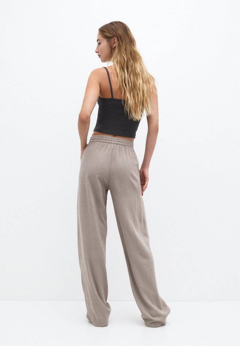 PULL&BEAR PULL&BEAR Trousers - stone Schlussverkauf