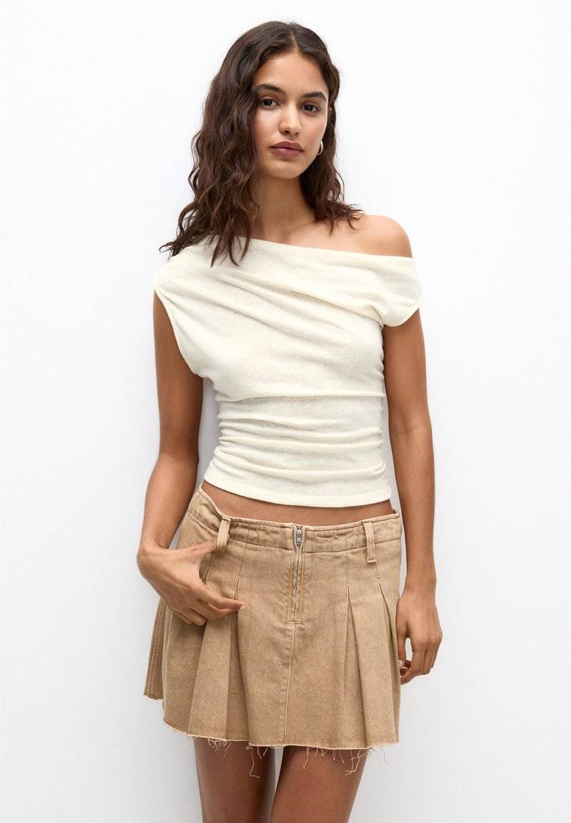 PULL&BEAR PULL&BEAR ASYMMETRIC RUSTIC - Top - beige Meist gekauft