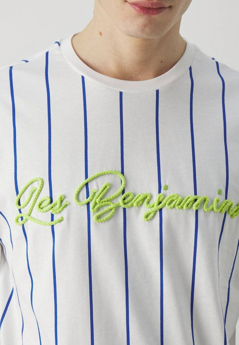 Les Benjamins Les Benjamins TEE UNISEX - Print T-shirt - white Günstiger Verkauf