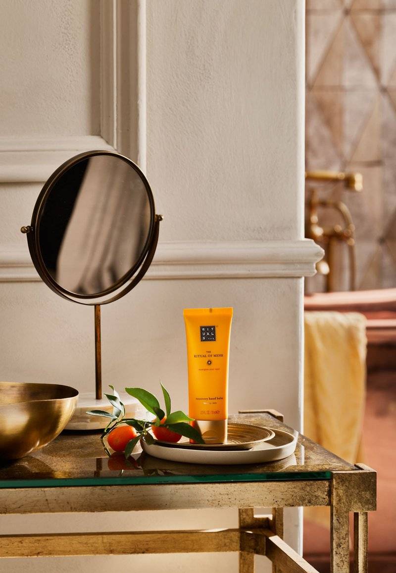 Rituals Rituals RECOVERY HAND BALM THE RITUAL OF MEHR - CITRUS / WOODY - SWEET ORANGE & CEDARWOOD - Hand cream Angebote