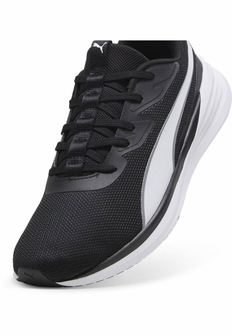Puma Puma NIGHT RUNNER - Stability running shoes - black white Kostenloser Versand international
