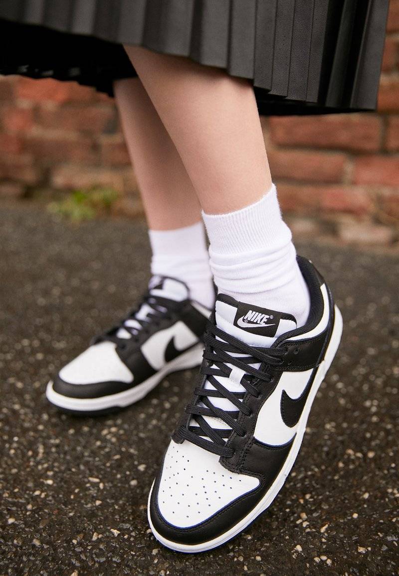 Nike Sportswear Nike Sportswear DUNK LOW - Trainers Fabrikverkauf