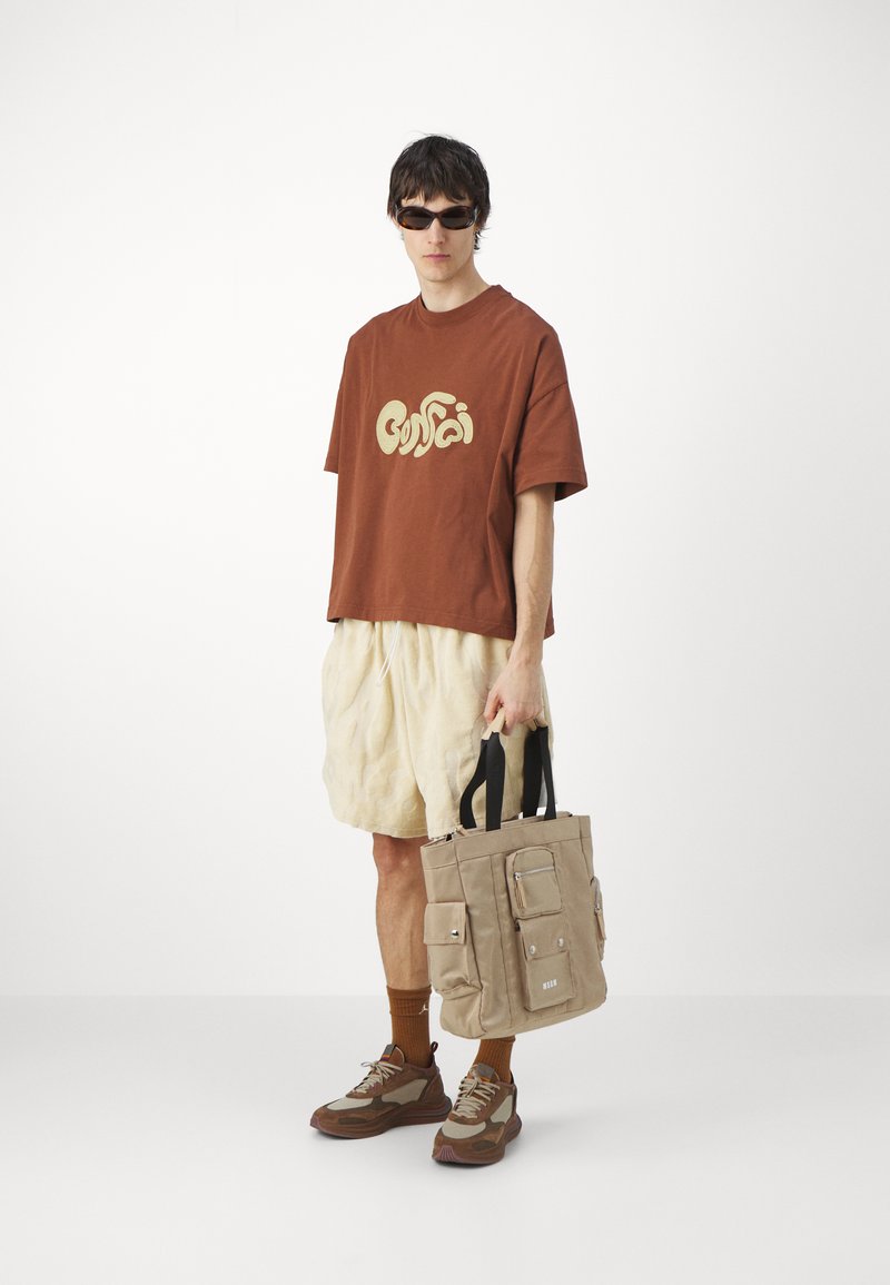 Bonsai Bonsai OVERSIZE TEE EMBRODERY GRAPHIC UNISEX - Print T-shirt - glazed ginger
