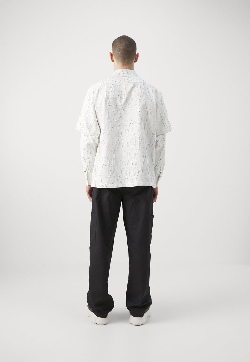 Han Kjøbenhavn Han Kjøbenhavn WRINKLE TWO LAYERED UNISEX - Shirt - white Heißer Verkauf