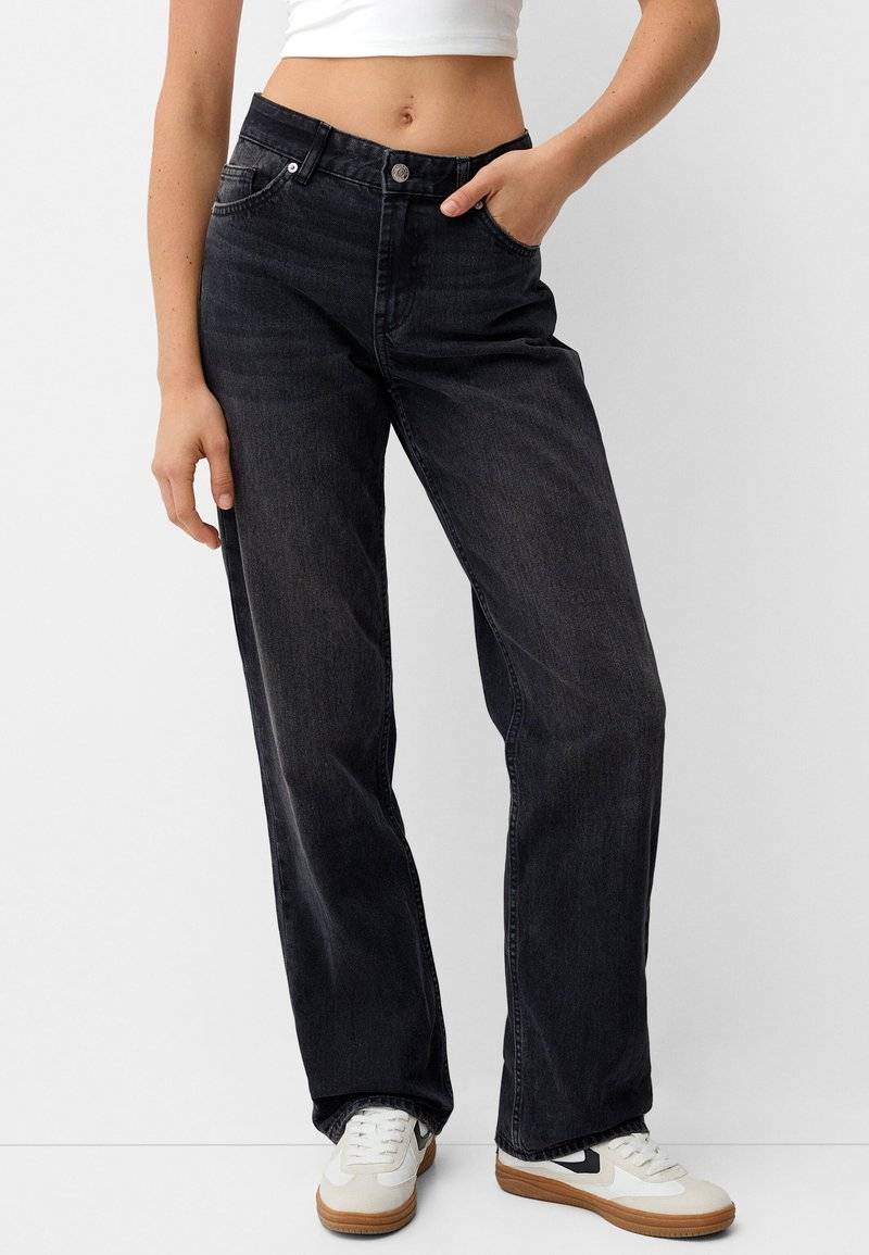 Bershka Bershka Straight leg jeans - dark grey