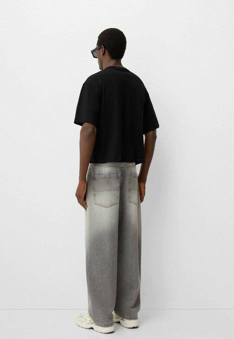 Bershka Bershka Relaxed fit jeans - light grey Fabrikverkauf
