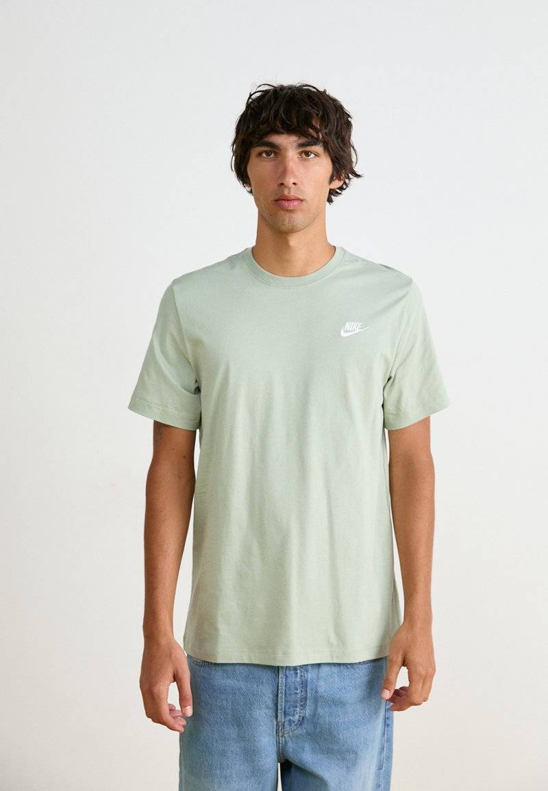 Nike Sportswear Nike Sportswear CLUB TEE - Basic T-shirt - mint