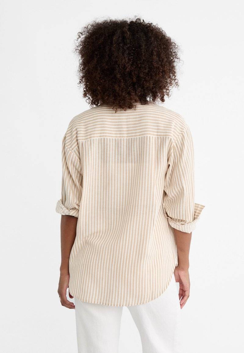 Stradivarius Stradivarius STRIPED - Button-down blouse - stone im Angebot