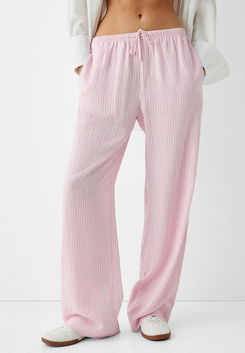 Bershka Bershka WITH AN ELASTIC - Trousers - light pink