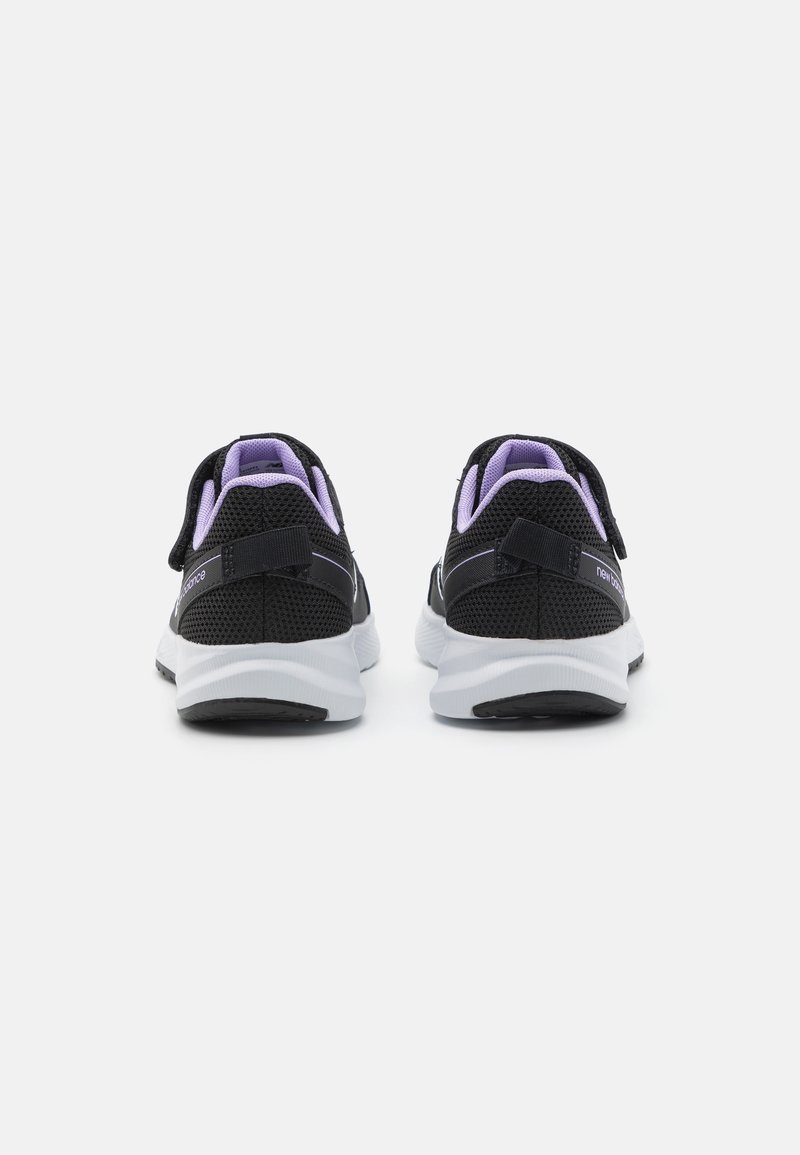 New Balance New Balance 570 UNISEX - Neutral running shoes - black Meist gekauft