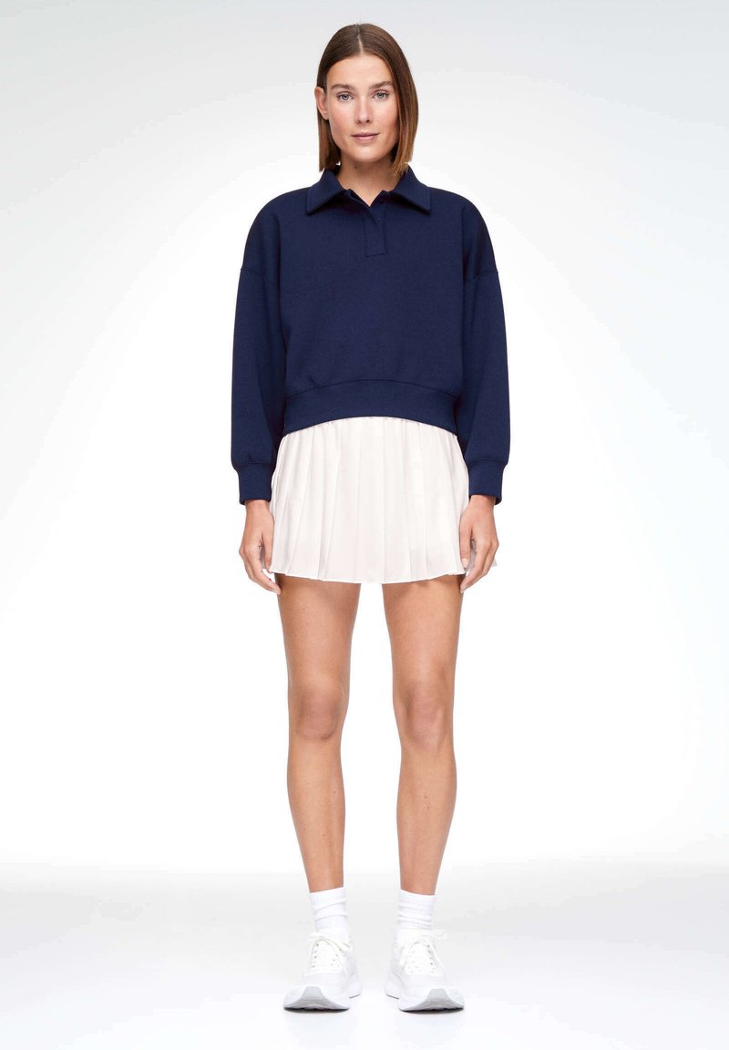 OYSHO OYSHO PLEATED COMPRESSIVE - Sports skirt - white