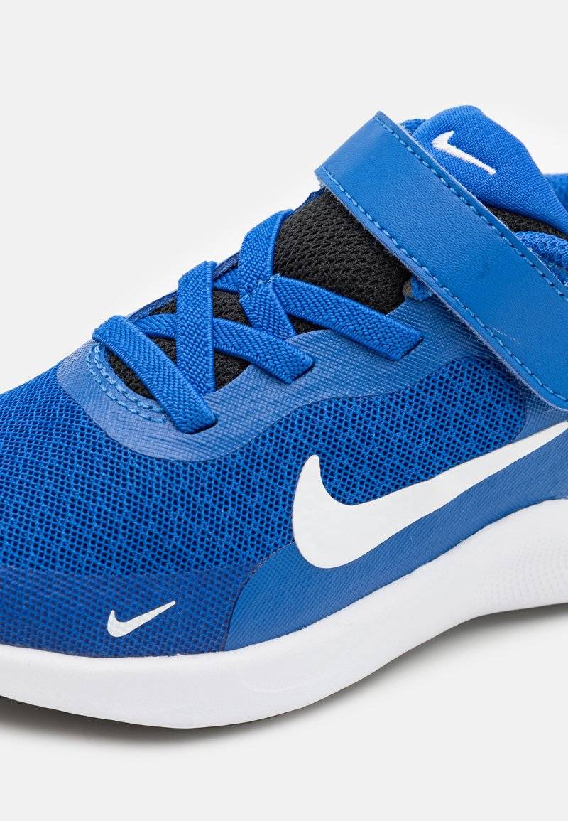 Nike Performance Nike Performance REVOLUTION 7 UNISEX - Competition running shoes Auslauf