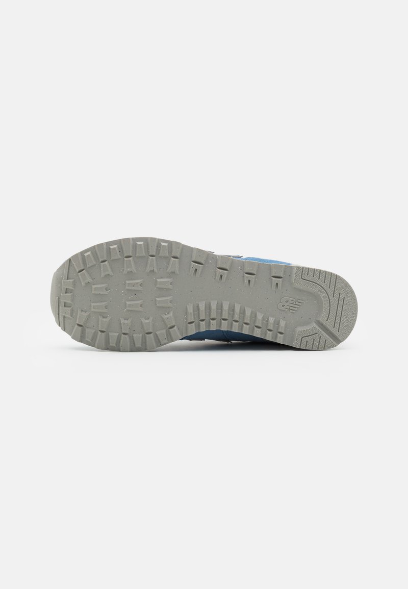 New Balance New Balance U574 UNISEX - Trainers - blue Outlet