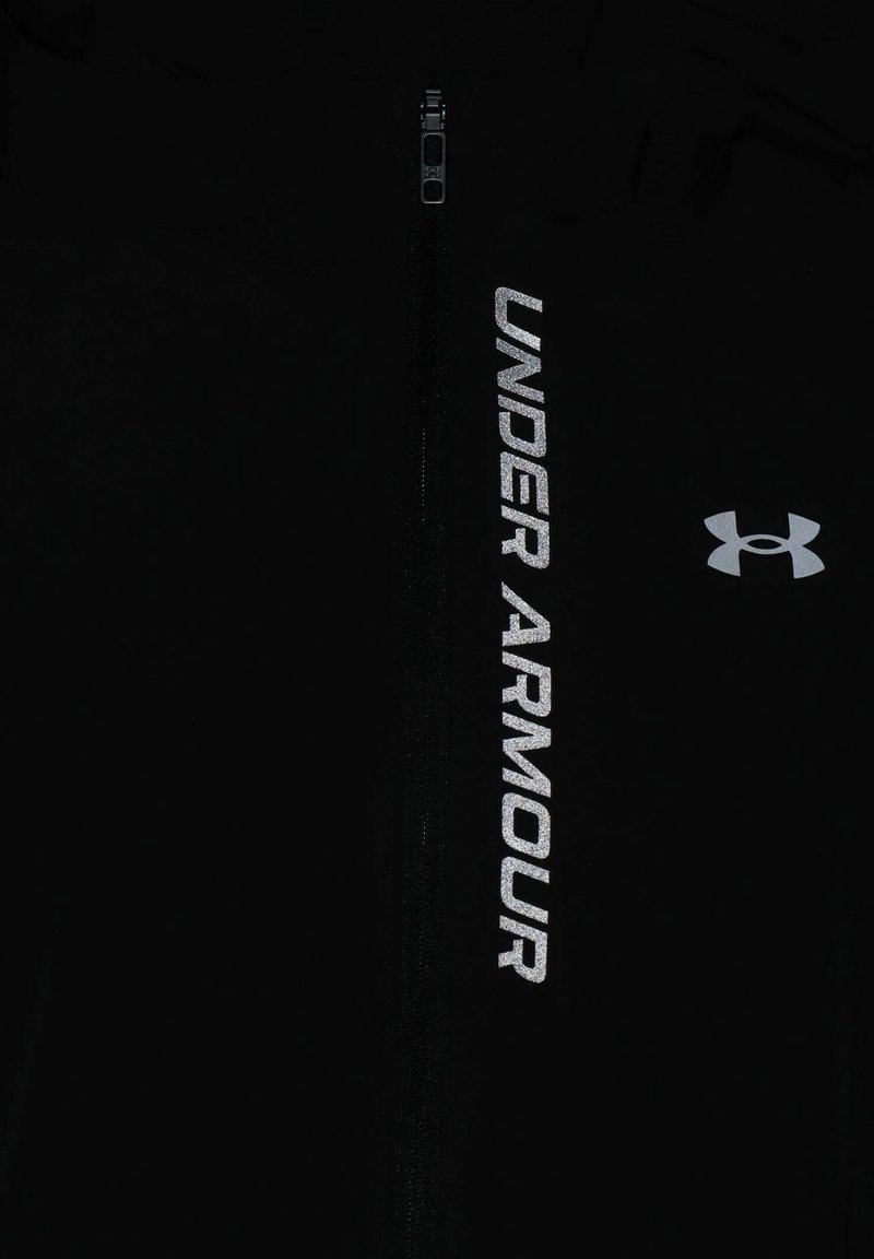 Under Armour Under Armour OUT THE STORM - Running jacket - black jet gray reflective Outlet