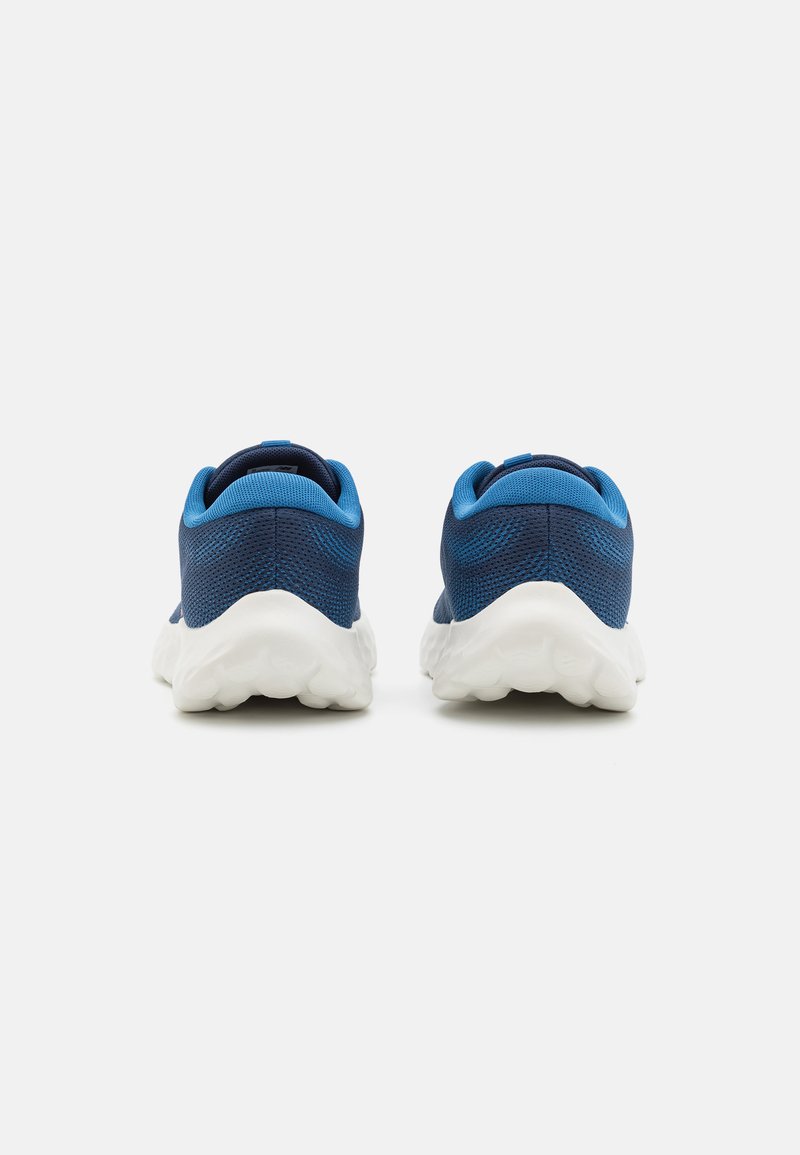 New Balance New Balance 520V8 UNISEX - Competition running shoes - navy Blitzverkäufe