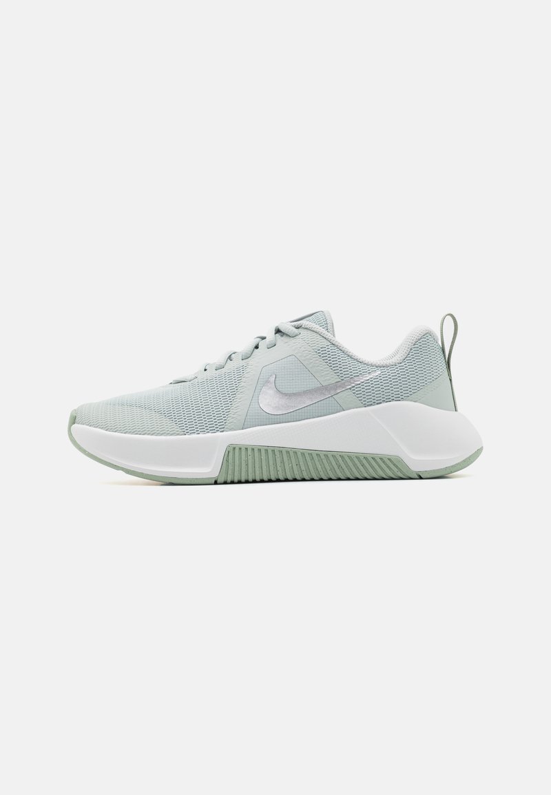 Nike Performance Nike Performance MC TRAINER 3 - Training shoe
