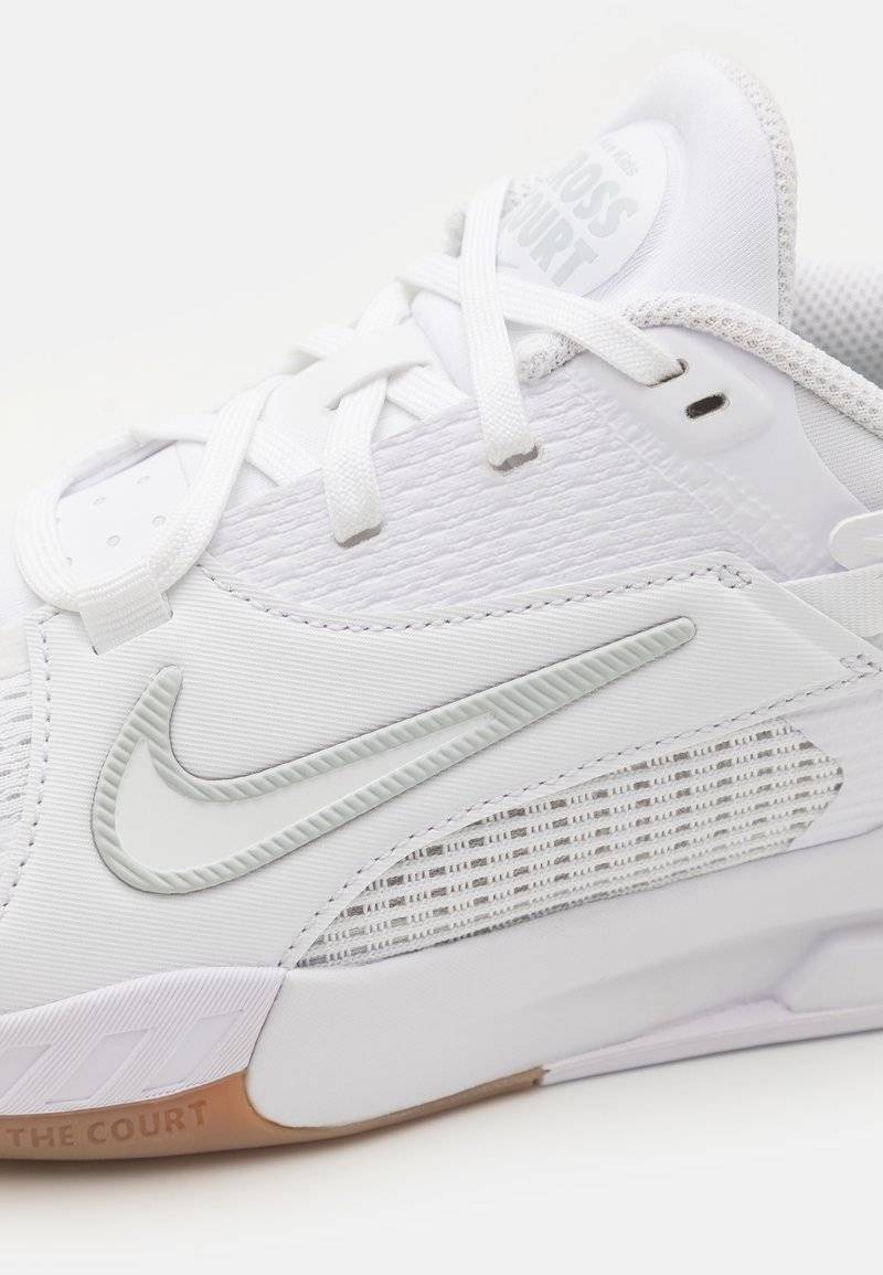Nike Performance Nike Performance KIDS CROSSCOURT UNISEX - Competition running shoes Blitzverkäufe