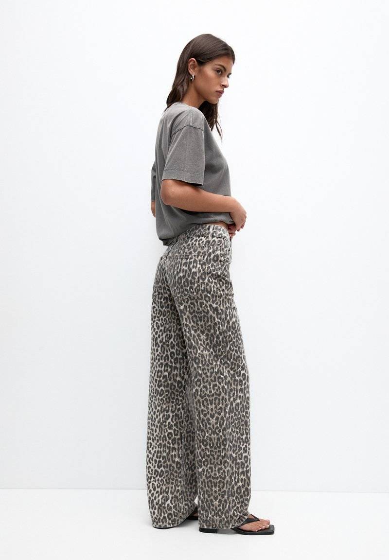PULL&BEAR PULL&BEAR Trousers - brown Blitzverkäufe