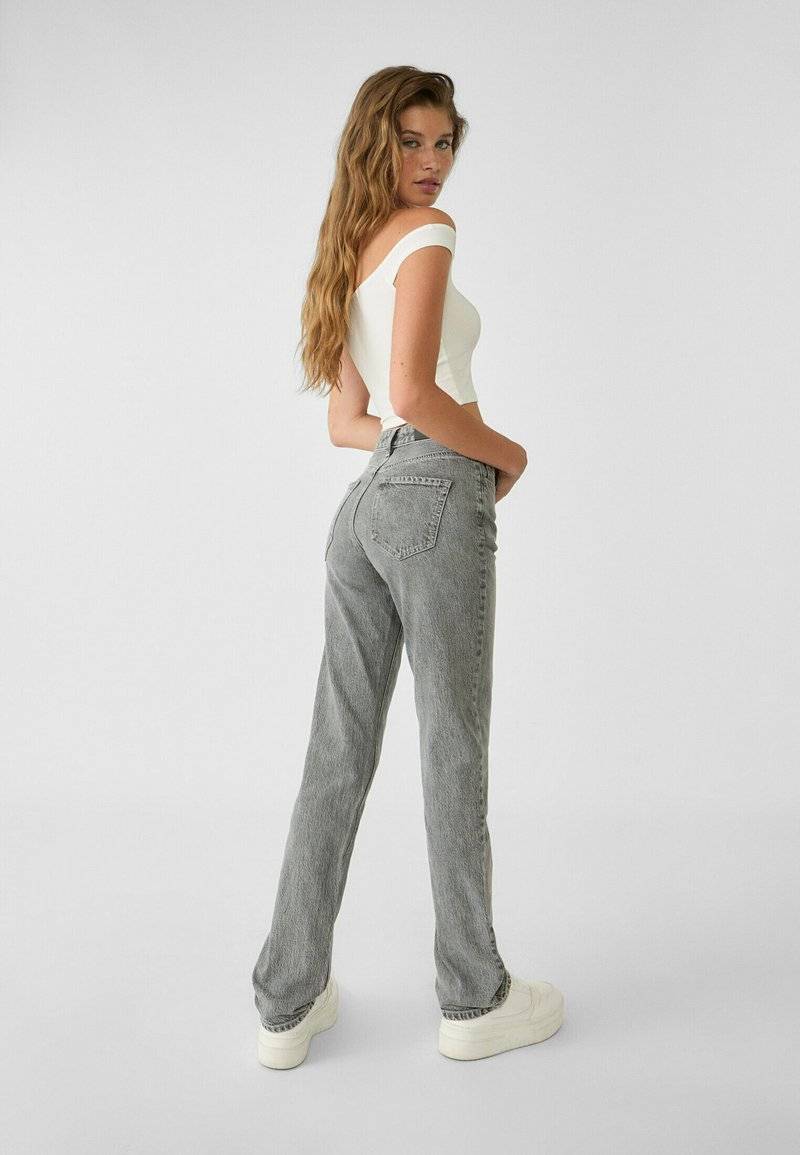Stradivarius Stradivarius Straight leg jeans - grey denim Hotsell