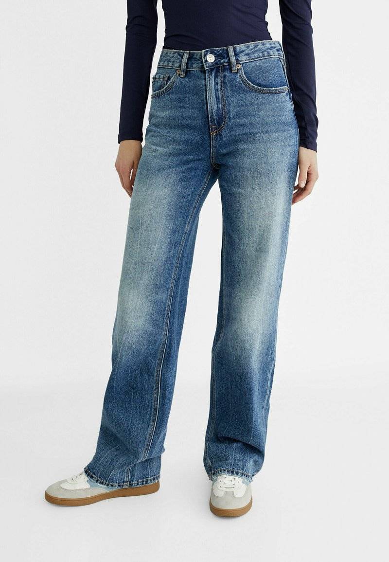 Stradivarius Stradivarius Straight leg jeans - blue