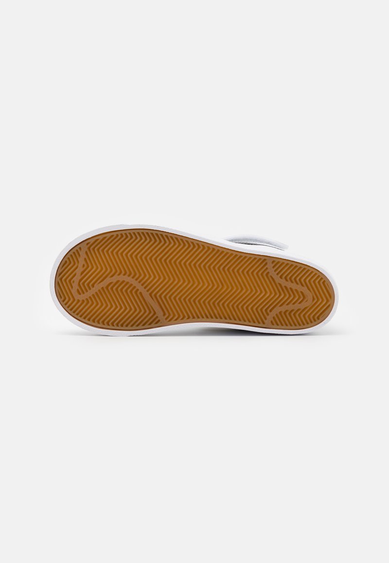 Nike Sportswear Nike Sportswear BLAZER MID 77 - High-top trainers Limitierter Zeitrabatt