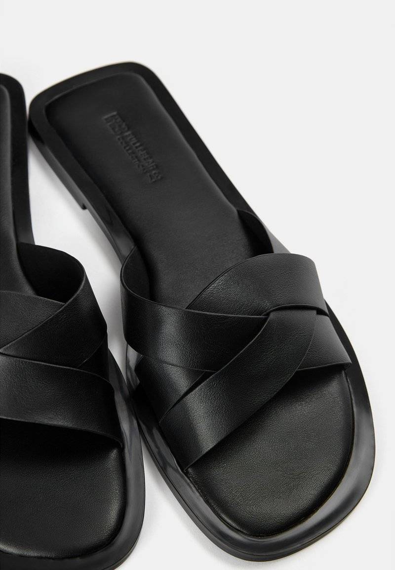 PULL&BEAR PULL&BEAR CRISSCROSS - Mules - black Flash Sale
