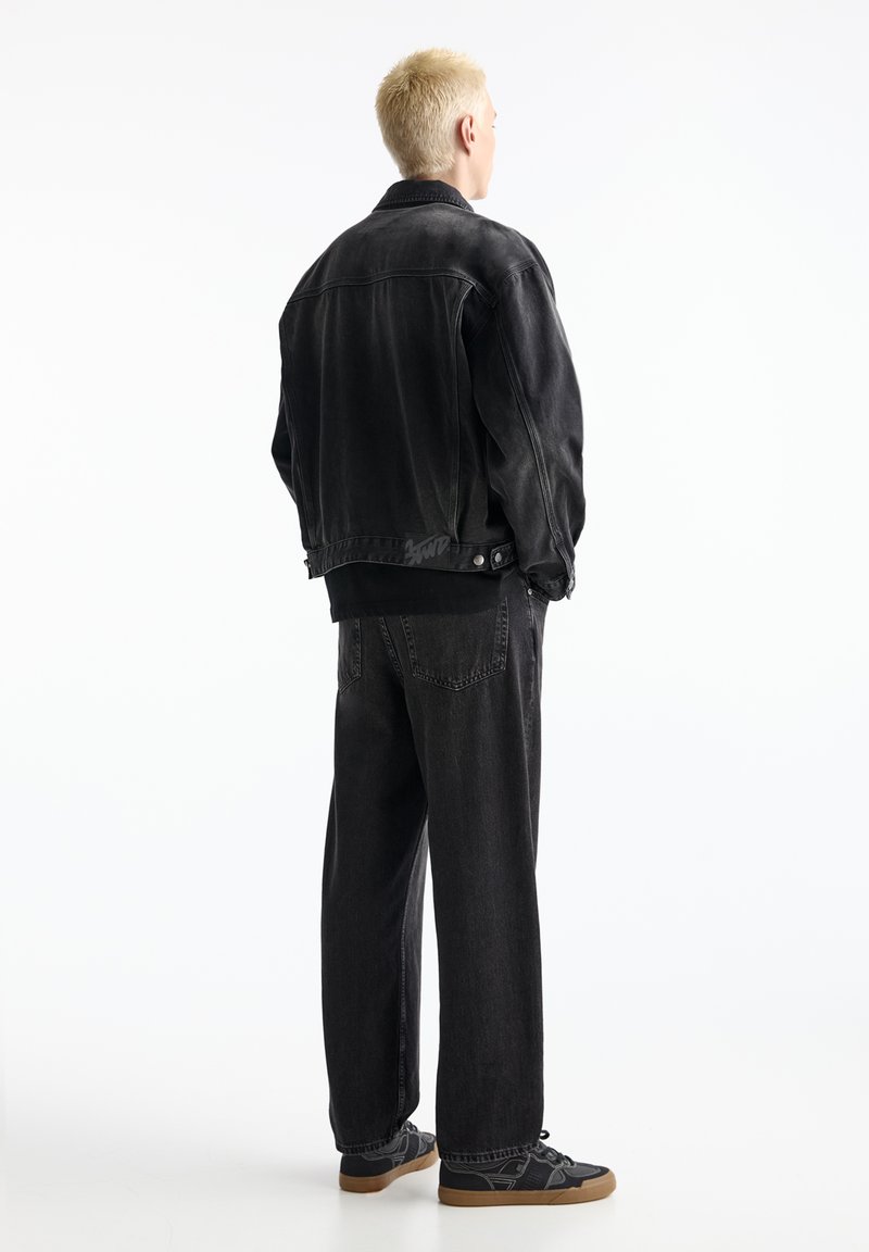PULL&BEAR PULL&BEAR BAGGY FIT - Straight leg jeans - black Bis zu 65% Rabatt