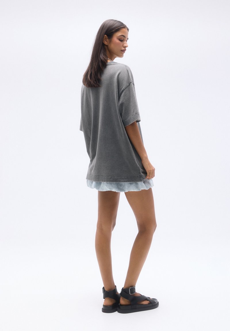 PULL&BEAR PULL&BEAR SHORT SLEEVE - Basic T-shirt - dark grey Sonderangebot der Fabrik
