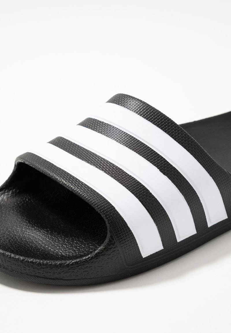 adidas Performance adidas Performance ADILETTE AQUA - Pool slides - core black Clearance-Verkauf