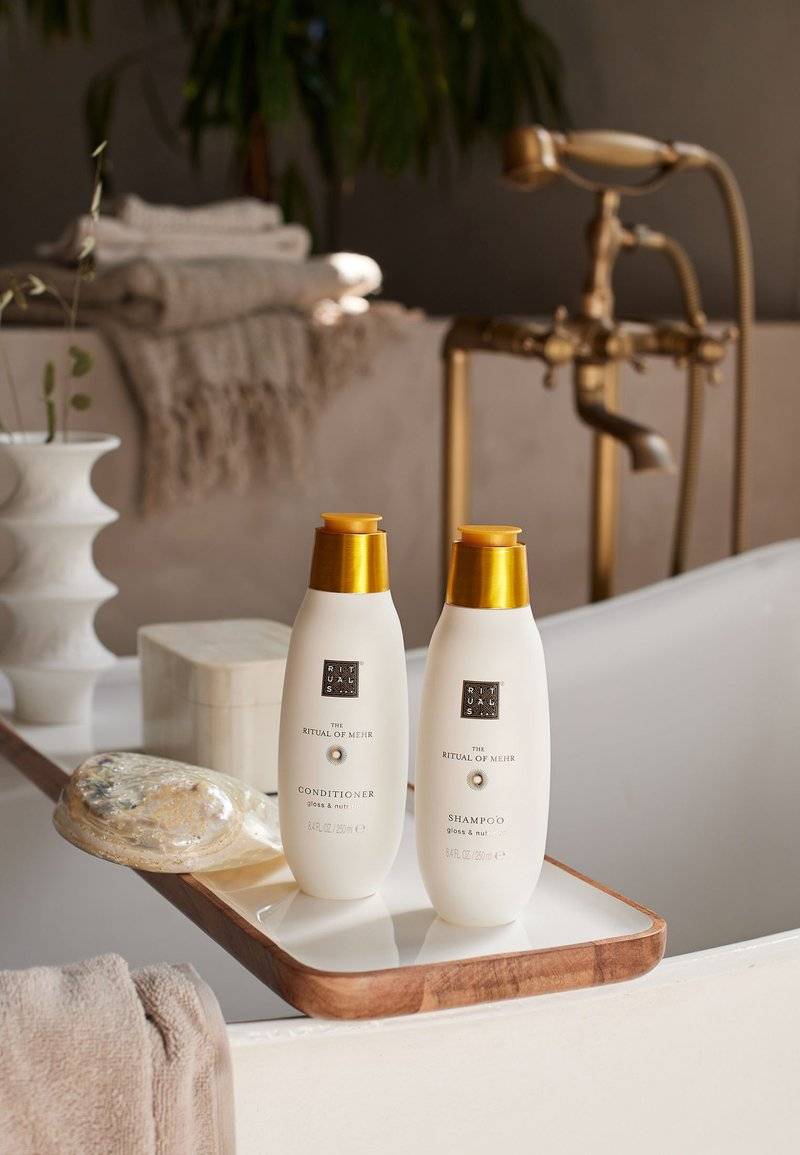 Rituals Rituals SHAMPOO THE RITUAL OF MEHR - CITRUS / WOODY - SWEET ORANGE & CEDARWOOD - Shampoo Saisonschlussverkauf