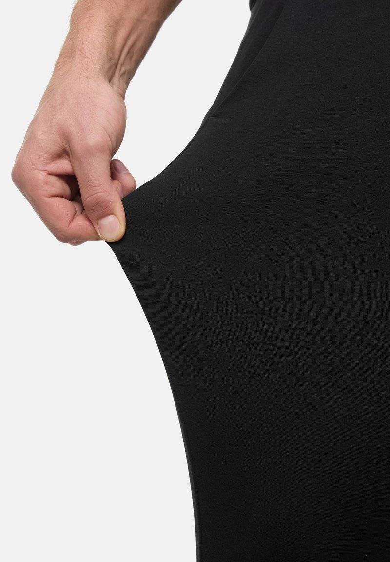 INDICODE JEANS INDICODE JEANS SUPER STRETCH RODEKRO - Chinos - black Osterangebot