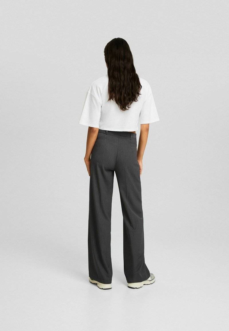 Bershka Bershka WIDE-LEG TAILORED - Trousers - mottled dark grey Neueste Mode