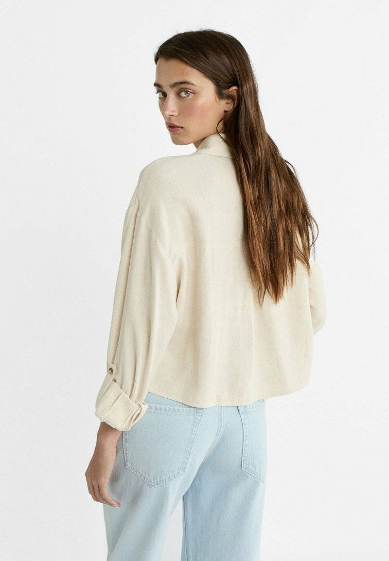 Stradivarius Stradivarius Button-down blouse - stone Große Rabatte