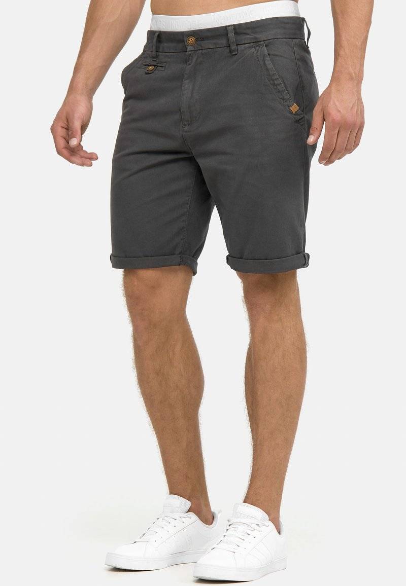 INDICODE JEANS INDICODE JEANS CUBA - Shorts - raven Saisonale Angebote