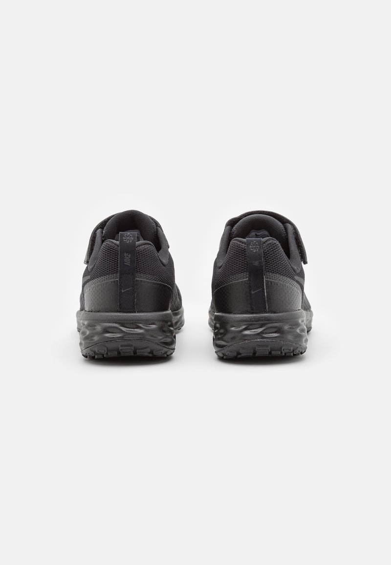 Nike Performance Nike Performance NIKE REVOLUTION 6 FLYEASE (PS - Neutral running shoes - black 50% Rabatt für begrenzte Zeit