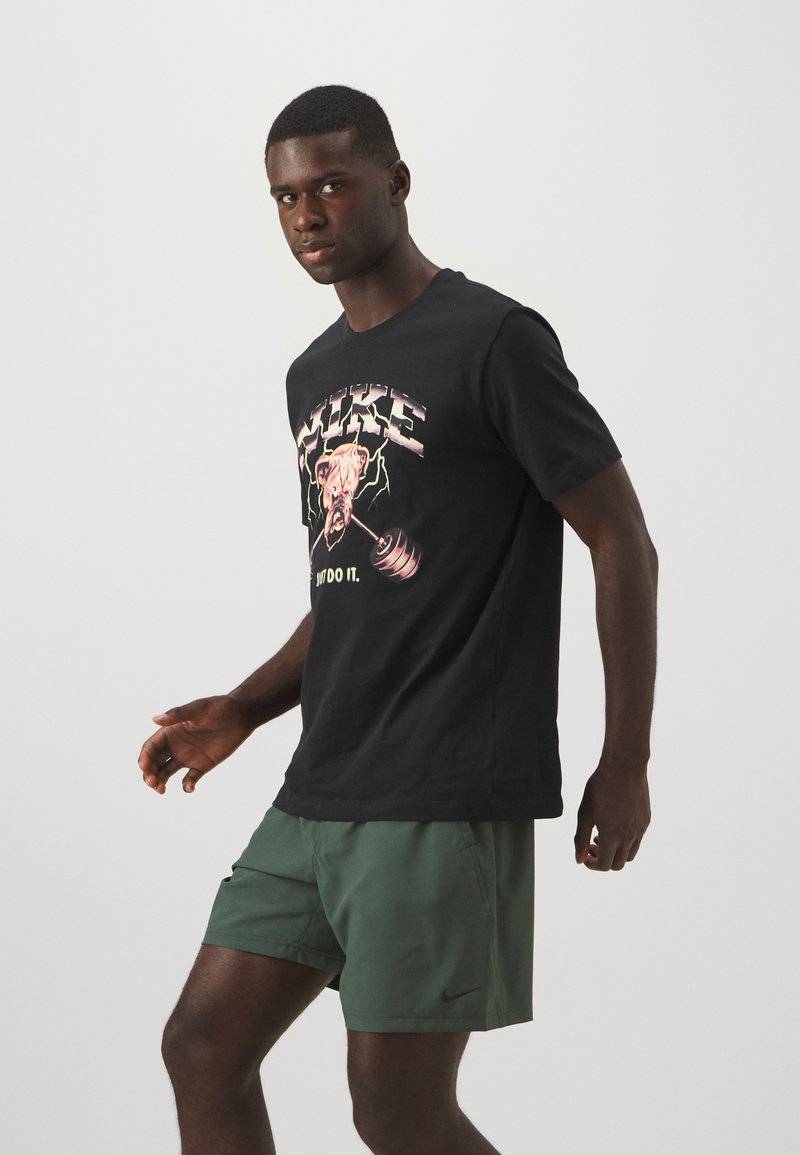 Nike Performance Nike Performance FORM SHORT - Sports shorts Online