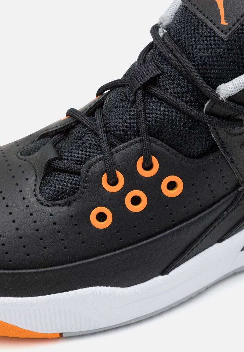 Jordan Jordan JORDAN MAX AURA 5 UNISEX - Basketball shoes Rabatt